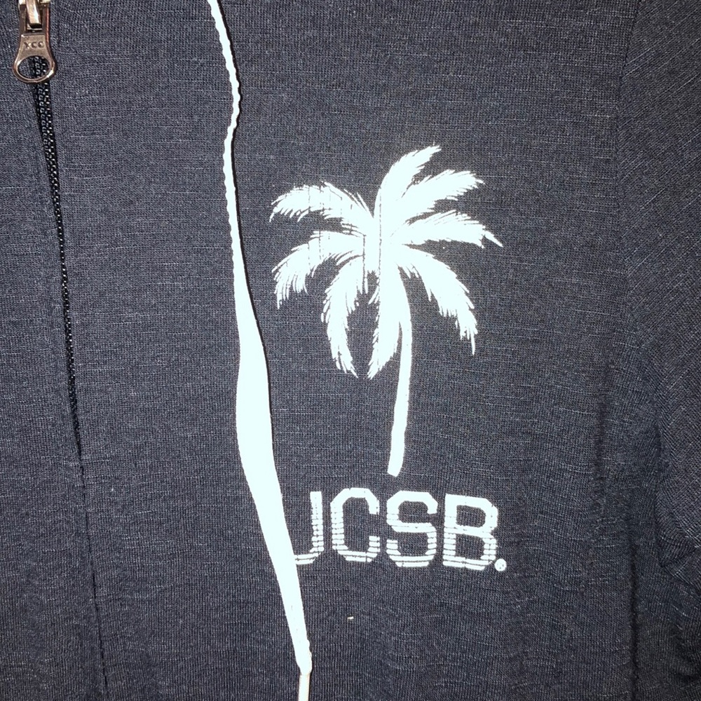 UCSB light jacket! - Picture 2 of 4